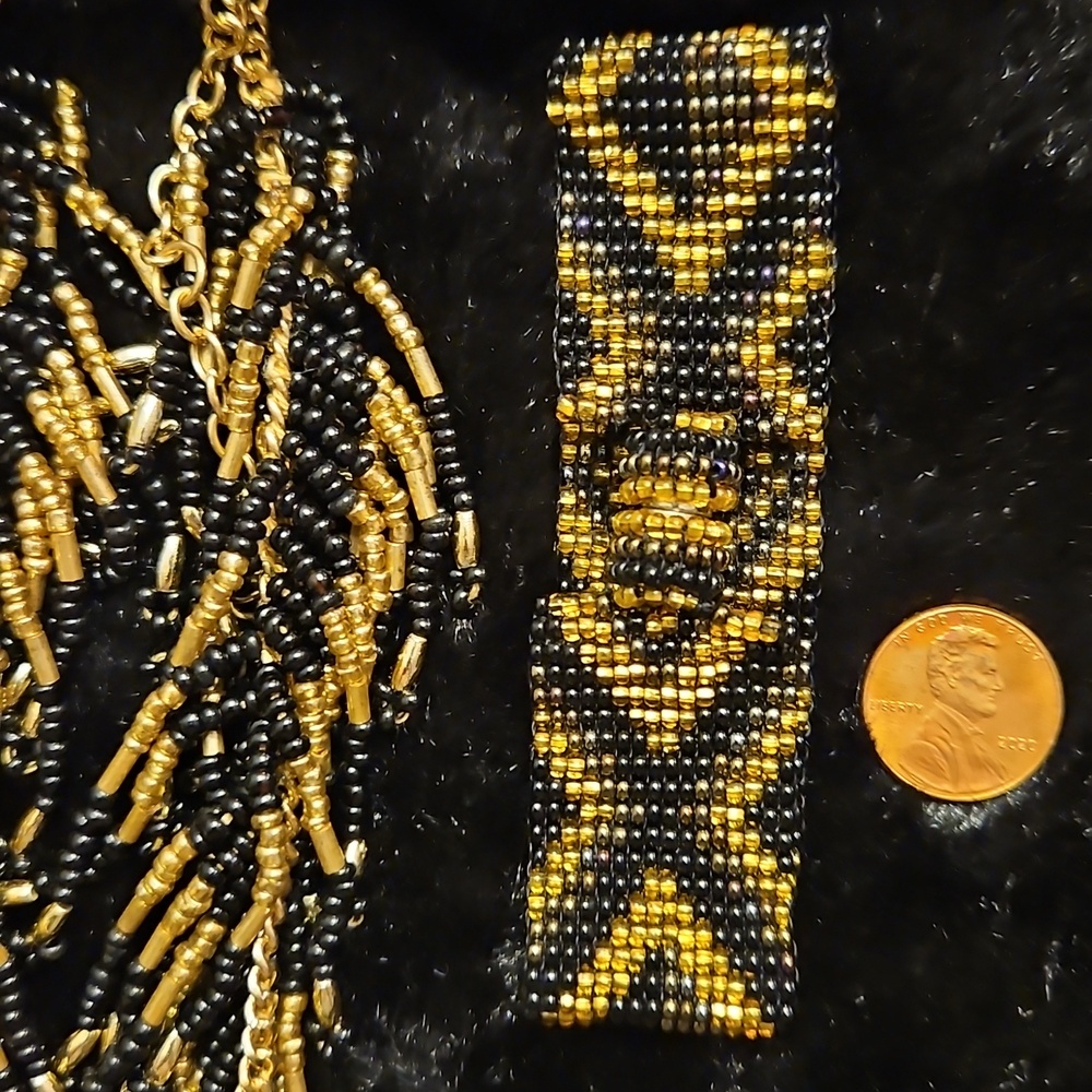 Gold + Black Beaded 15+3" Necklace Set with Matching Bracelet and Earrings - Picture 5 of 7